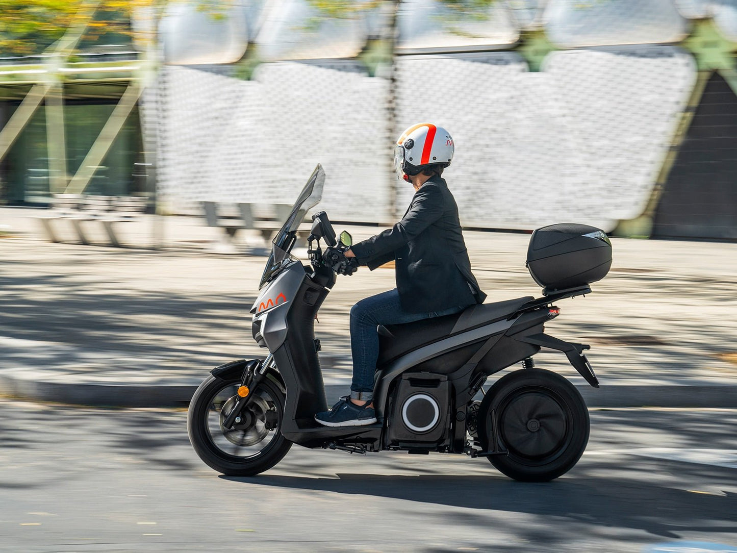 SEAT MÓ 125 Elektroroller dunkelgrau - SEAT MÓ Store