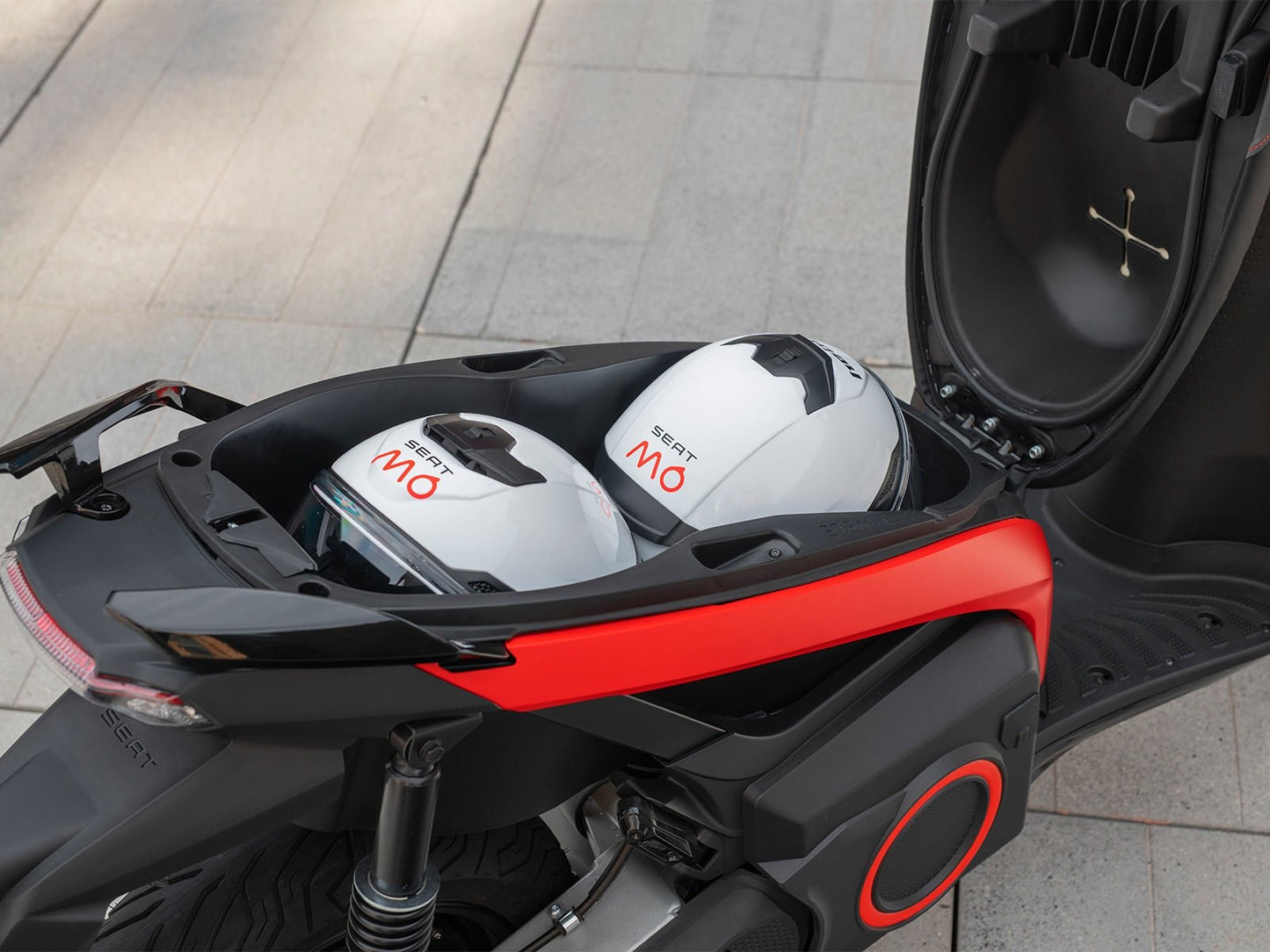 SEAT MÓ 125 Elektroroller rot - SEAT MÓ Store