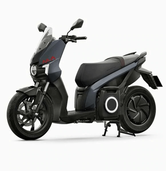 SEAT MÓ 125 Elektroroller dunkelgrau, Special Edition, Modelljahr 2023
