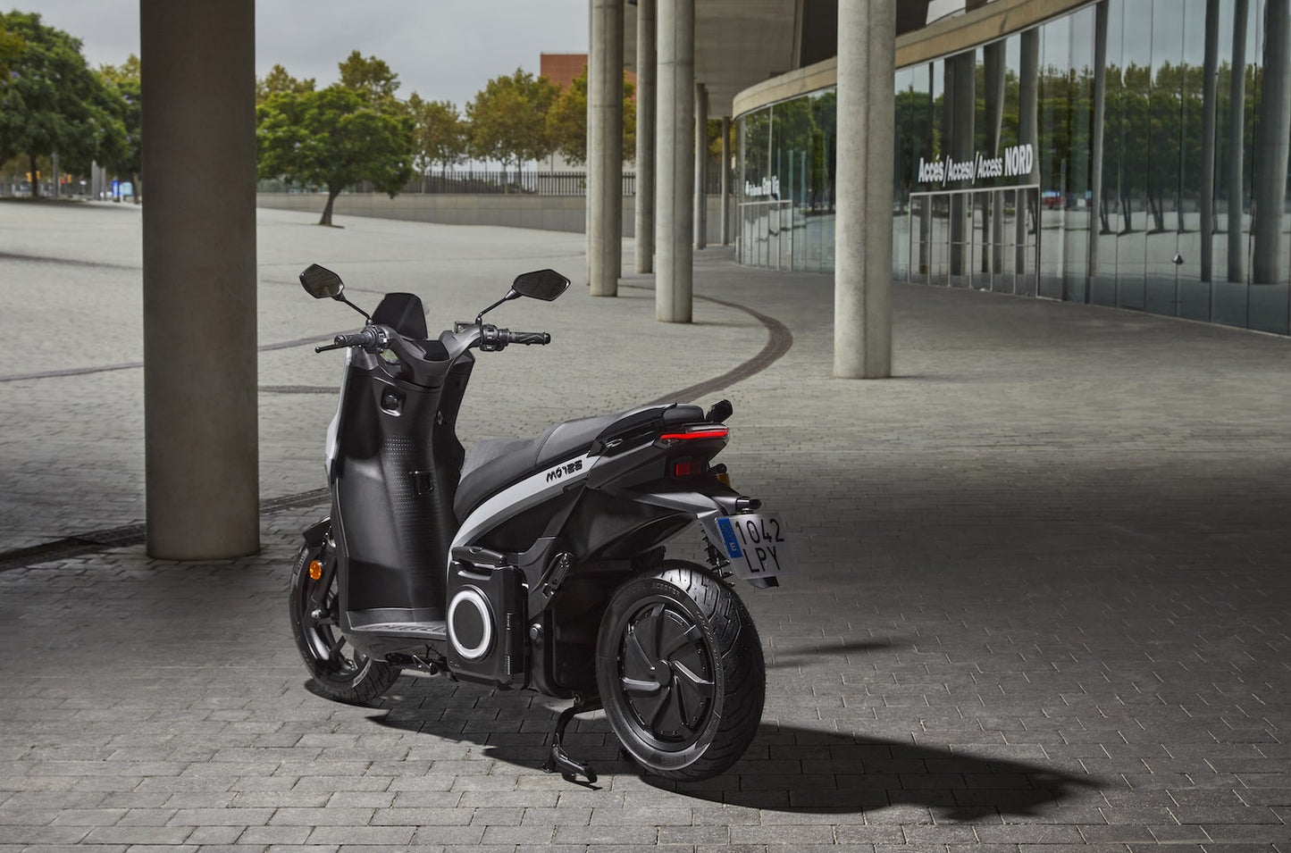 SEAT MÓ 125 Performance Elektroroller Barcelona Grey