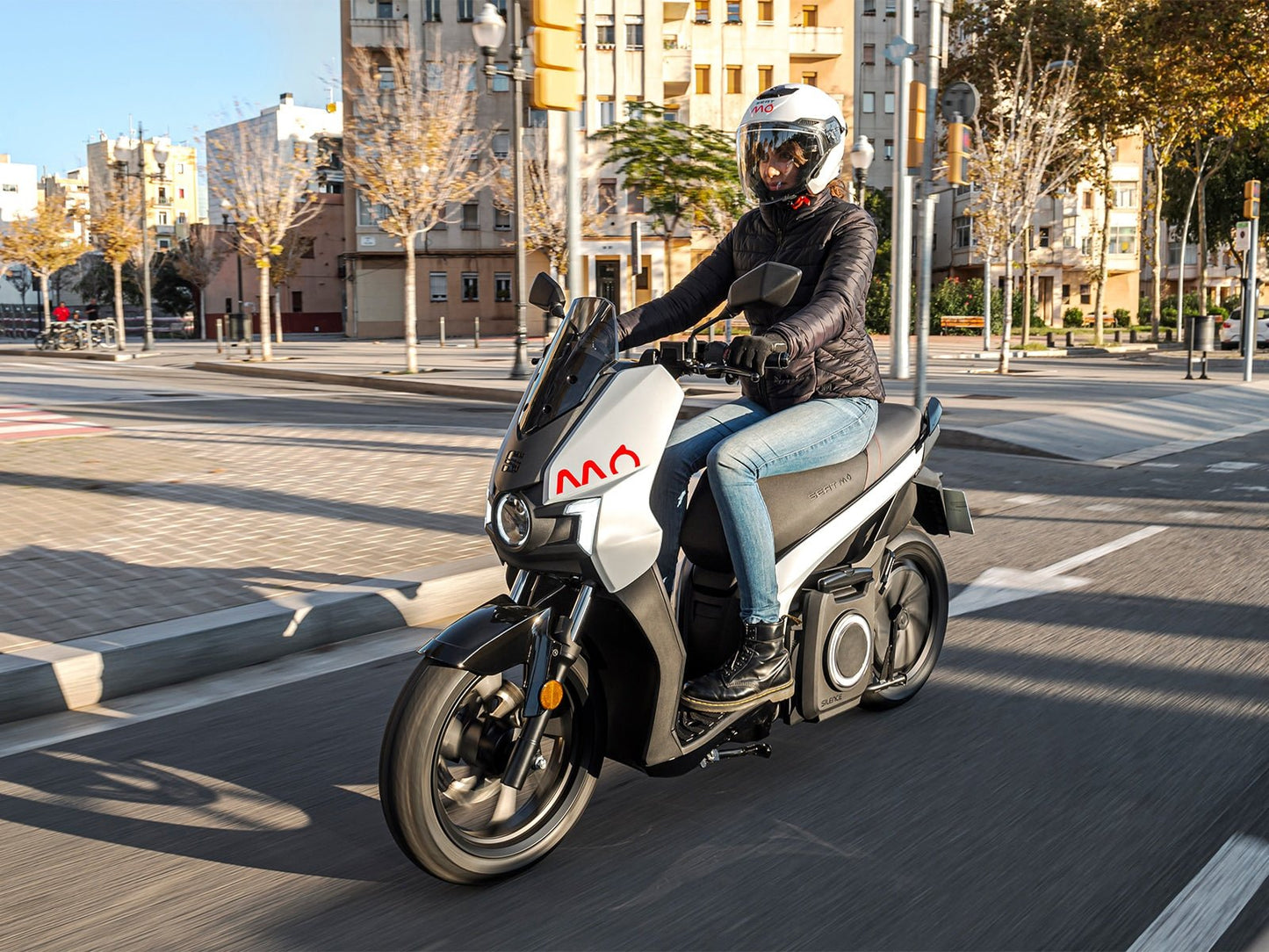 SEAT MÓ 125 Elektroroller weiß - SEAT MÓ Store