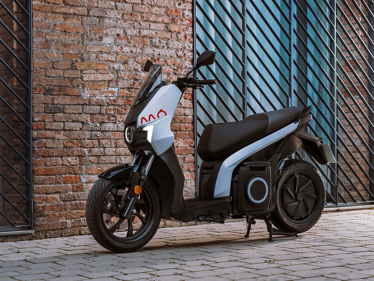 SEAT MÓ 125 Elektroroller weiß - SEAT MÓ Store